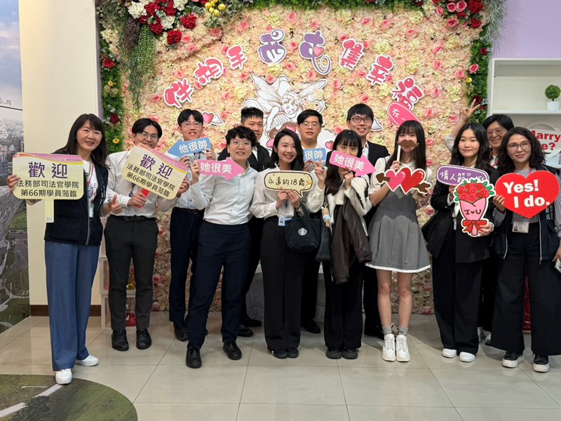 結婚牆合照 (另開新視窗)